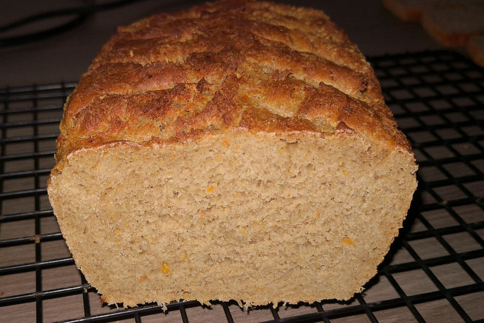 Kartoffel - Rosenbrötchen mit Dinkel