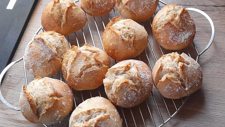 Kartoffel - Rosenbrötchen mit Dinkel von kleinehobbits