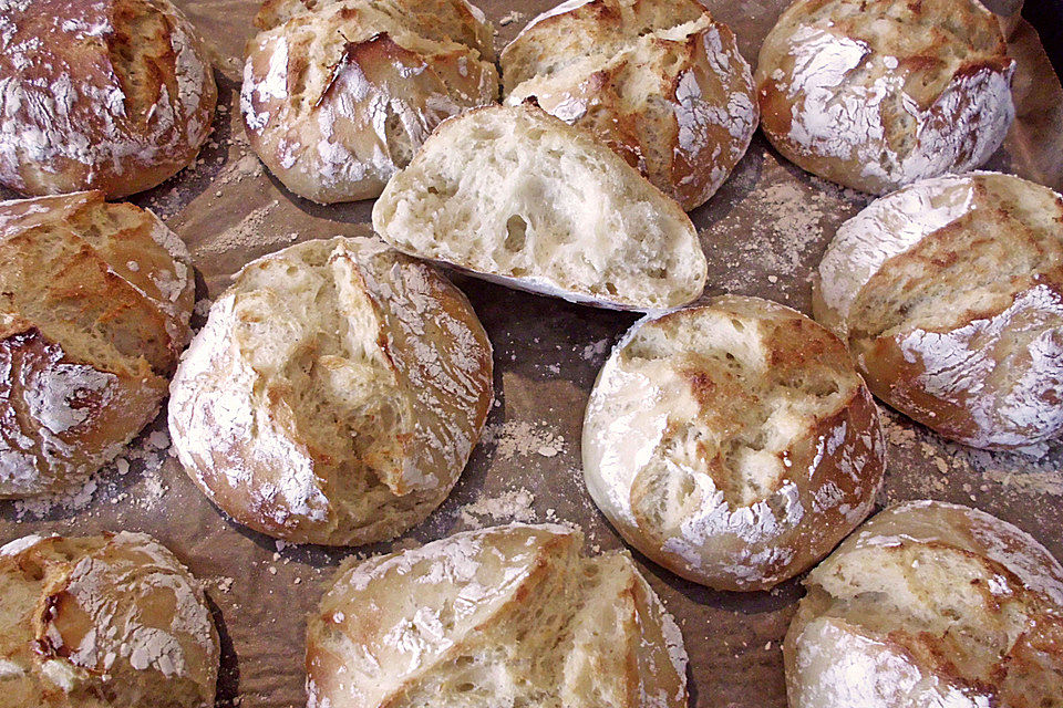 Kartoffel - Rosenbrötchen mit Dinkel