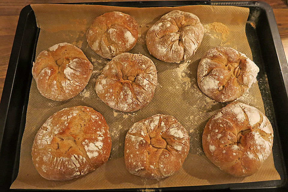 Kartoffel - Rosenbrötchen mit Dinkel