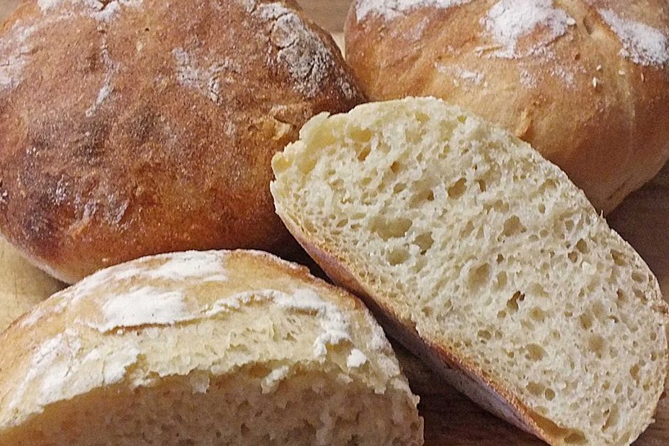 Kartoffel - Rosenbrötchen mit Dinkel