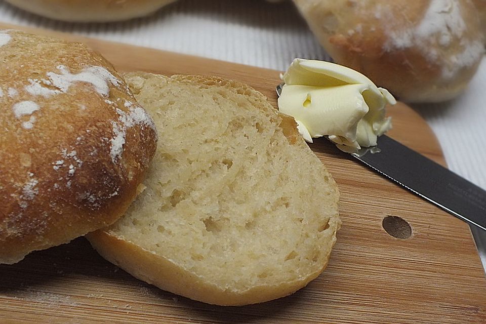 Kartoffel - Rosenbrötchen mit Dinkel