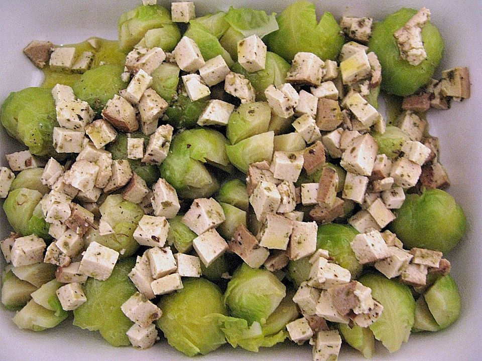 Überbackener Rosenkohl mit mariniertem Tofu von greeneyedmonster | Chefkoch