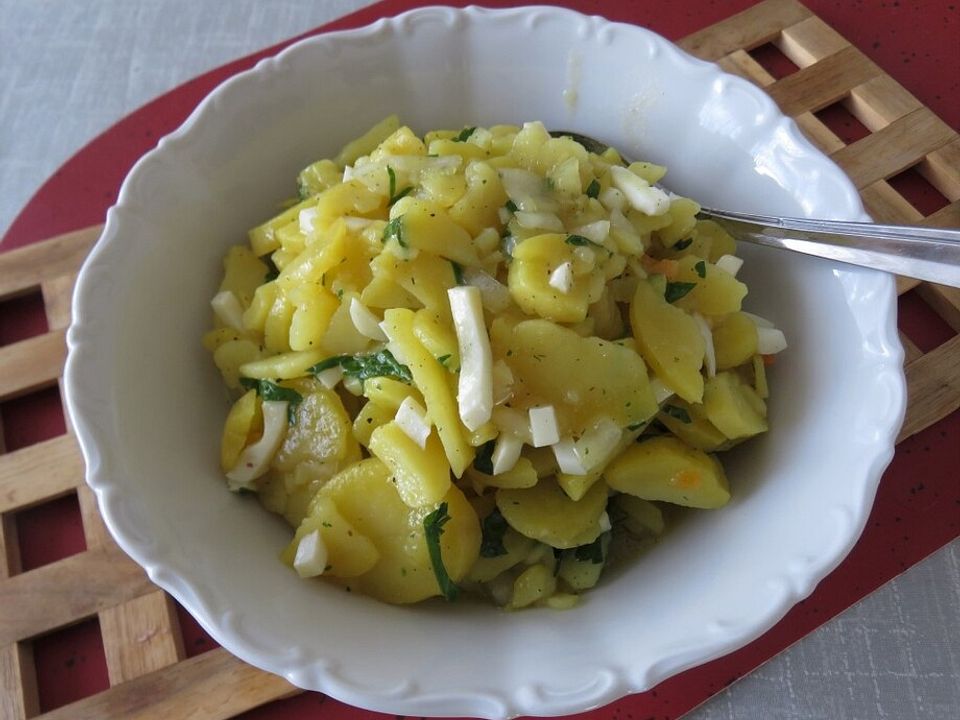 Kartoffelsalat mit Eier Kräuter Sauce| Chefkoch