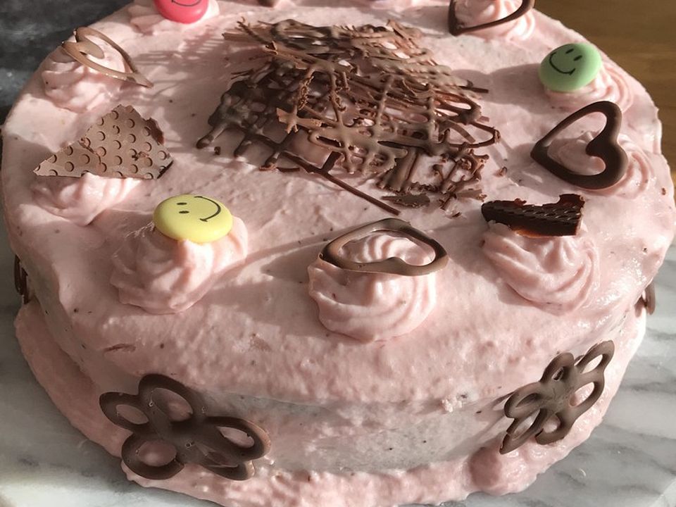 Erdbeer - Quark - Sahne - Torte von catfisch | Chefkoch