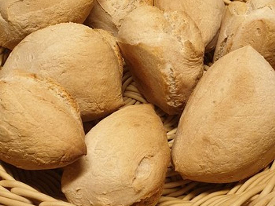 Italienische Rosmarin - Brötchen mit Weizensauerteig von Koelkast| Chefkoch