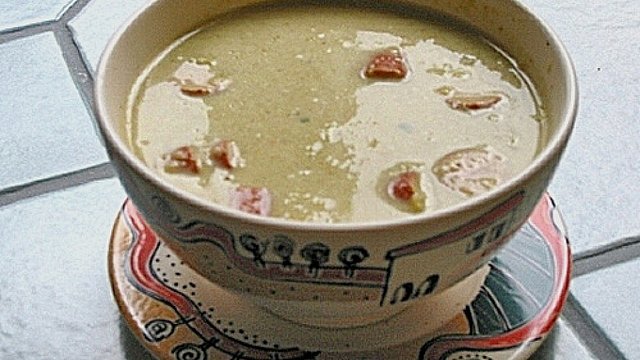 Wirsingsuppe mit Currysahne von eba007 Wirsingsuppe mit Currysahne von eba007