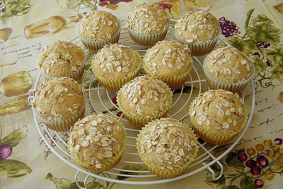 Muffins mit Banane und Aprikosen