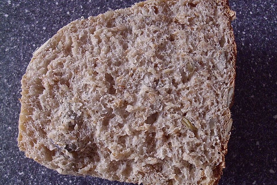 "Halbkorn" - Brötchen von gugel