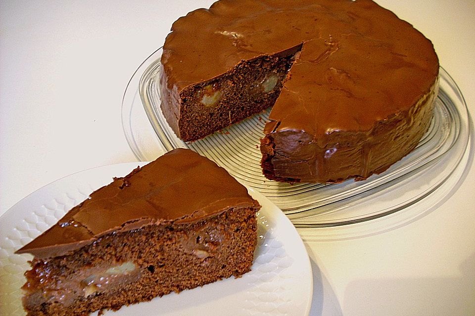 Birnenkuchen mit dem schokoladigsten Schoko-Schokoladen-Schock