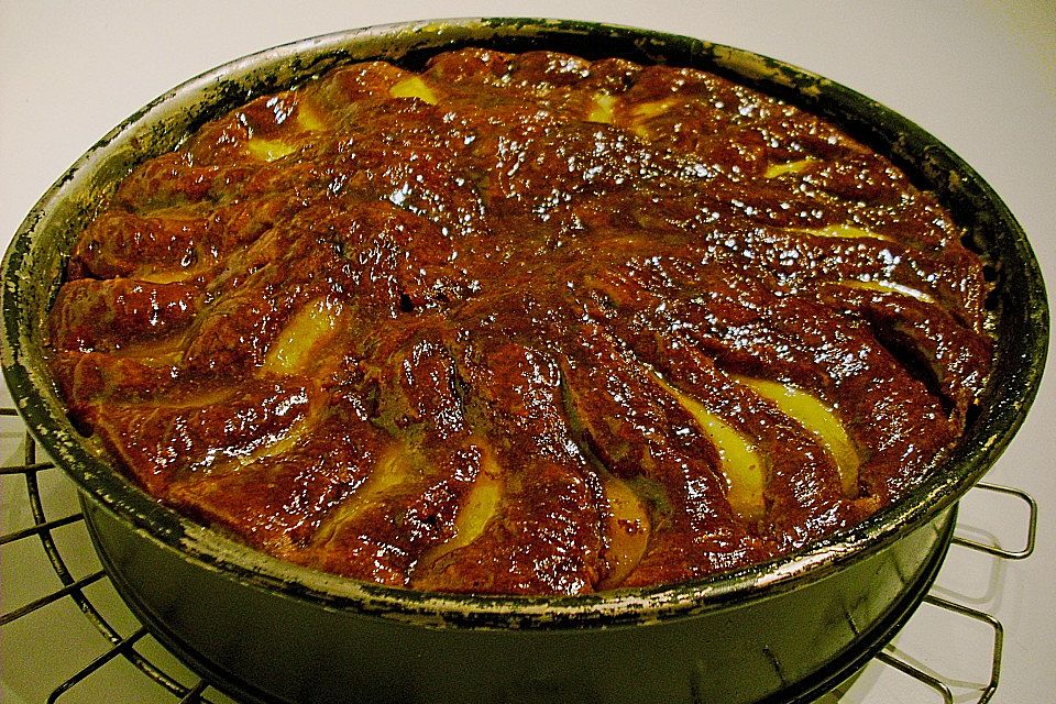 Birnenkuchen mit dem schokoladigsten Schoko-Schokoladen-Schock