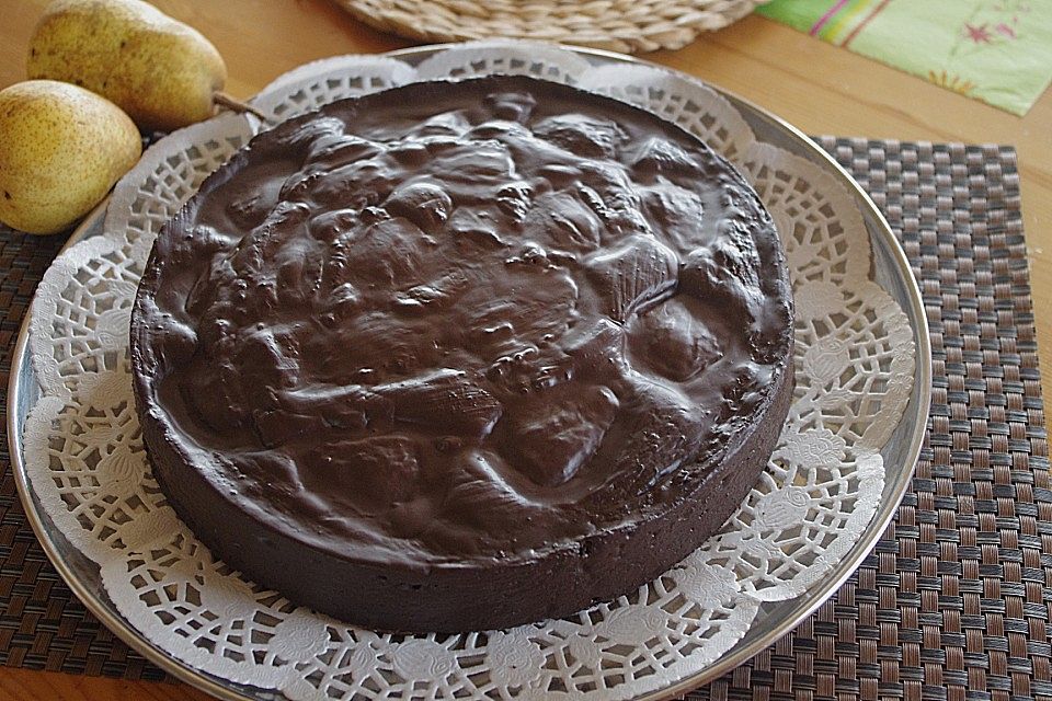 Birnenkuchen mit dem schokoladigsten Schoko-Schokoladen-Schock