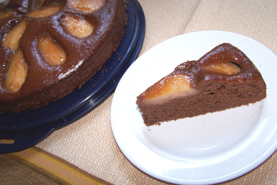 Birnenkuchen mit dem schokoladigsten Schoko-Schokoladen-Schock