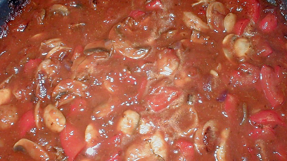 Wurstgulasch mit Paprika von skadel Wurstgulasch mit Paprika von skadel