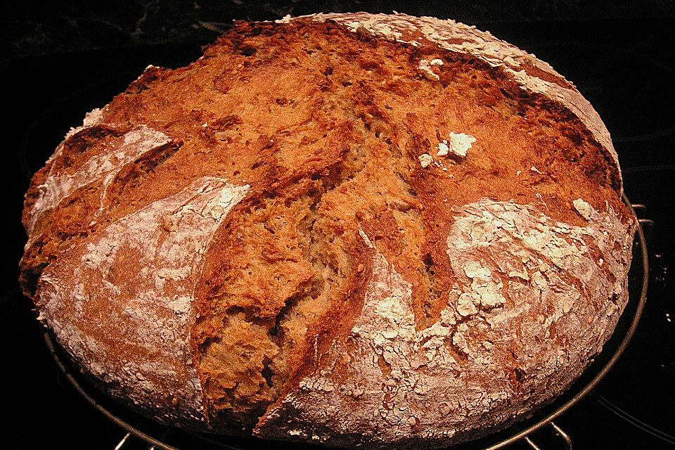 Buttermilchkartoffelbrot mit Sauerteig