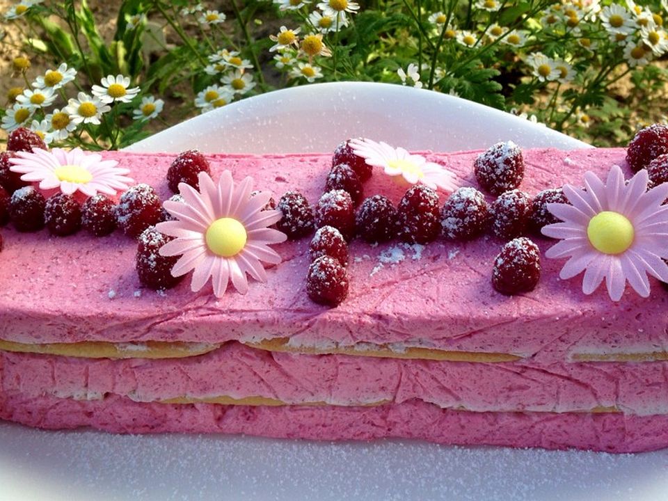 Fruchtiges Erdbeer - Schichtdessert von Rocky73| Chefkoch