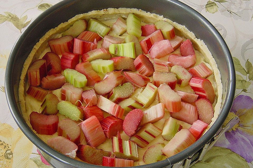 Rhabarber - Käsekuchen mit Streusel