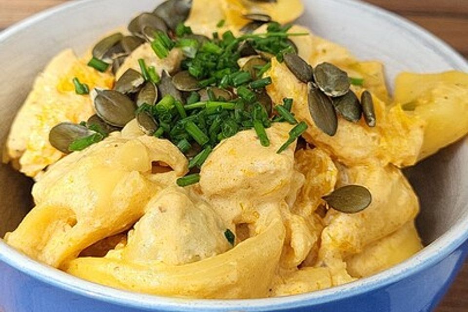 Tortellini mit Putenfilet und Orange