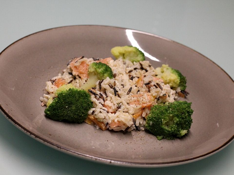 Reis mit Räucherlachs und Brokkoli von Happiness| Chefkoch