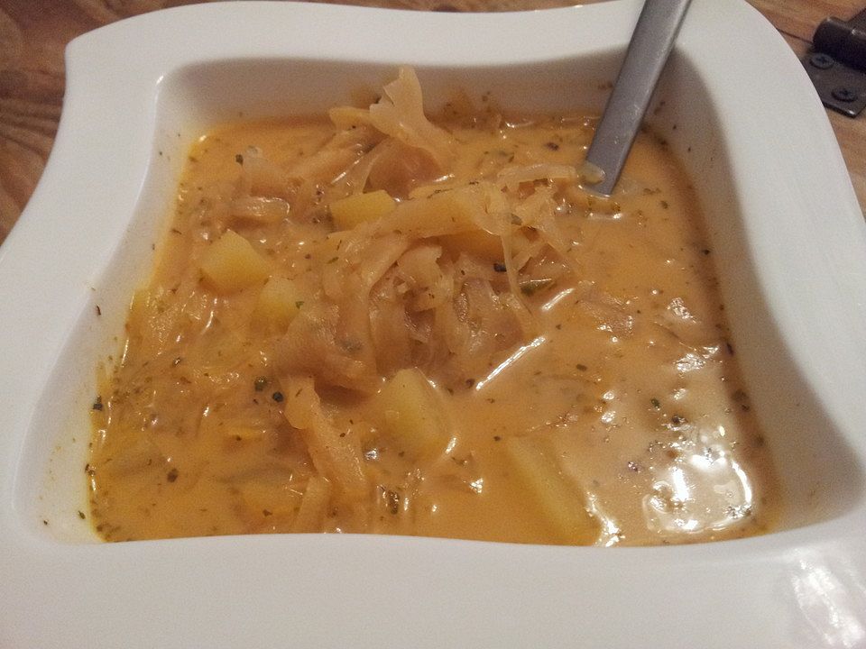 Sauerkraut - Kartoffelsuppe von Seelenschein | Chefkoch