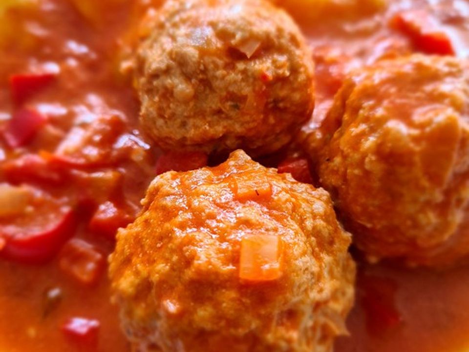 Reis-Hackfleischbällchen in Paprika-Tomaten-Sauce von Rocky73| Chefkoch
