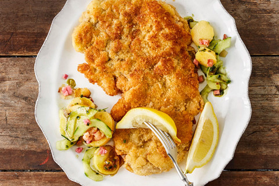 Wiener Schnitzel mit steirischem Kartoffelsalat