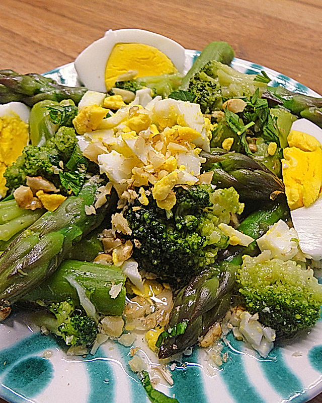 Spargel - Brokkoli - Salat