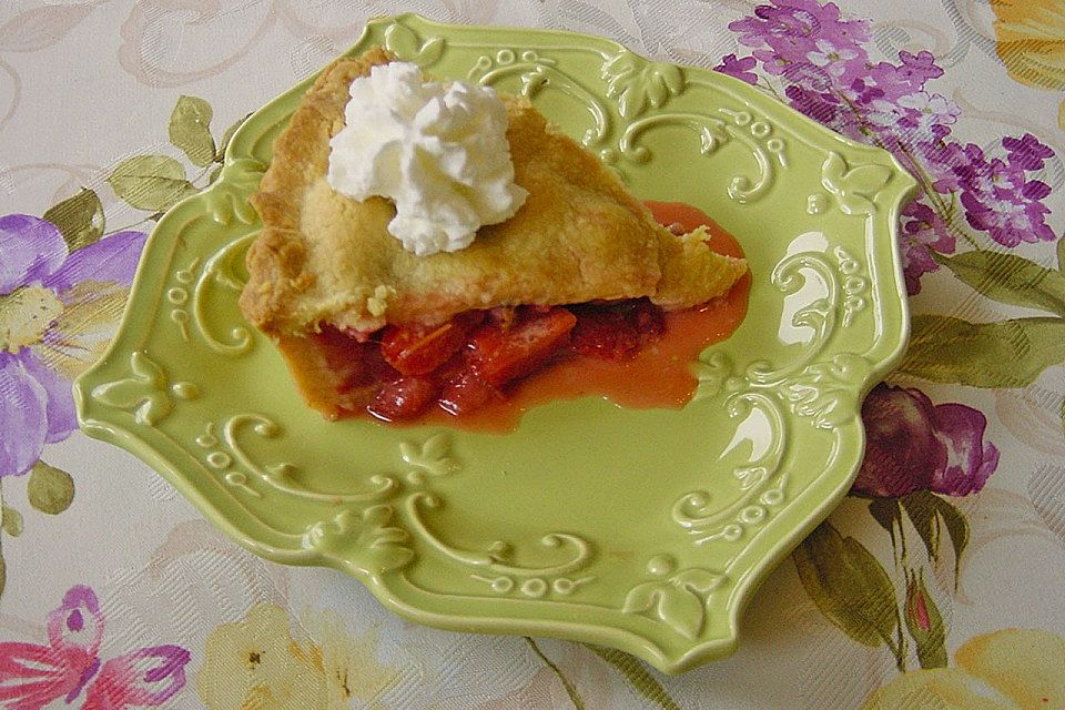 Erdbeer - Rhabarber Pie