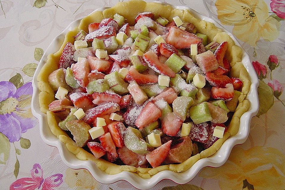 Erdbeer - Rhabarber Pie