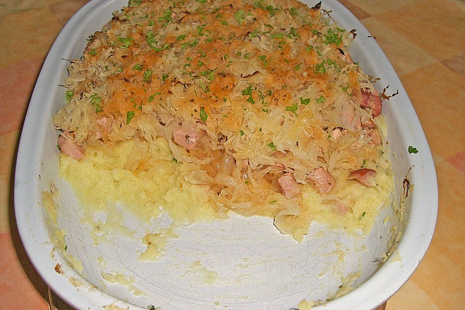 Niederrheinischer Sauerkrautauflauf mit Kasseler