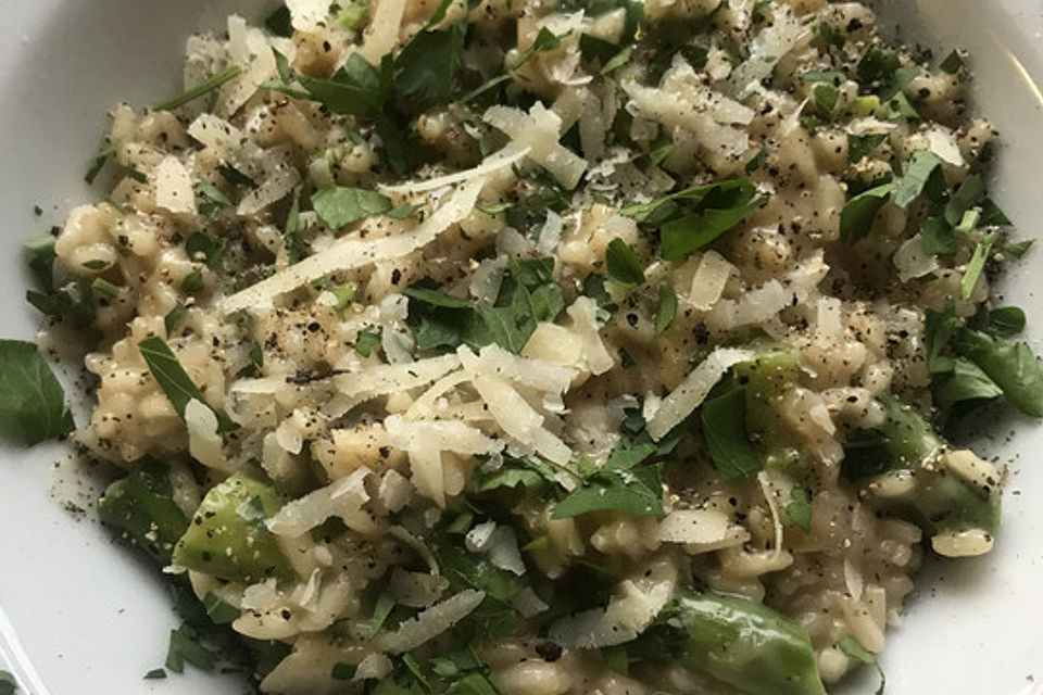 Risotto mit grünem Spargel und Parmesan