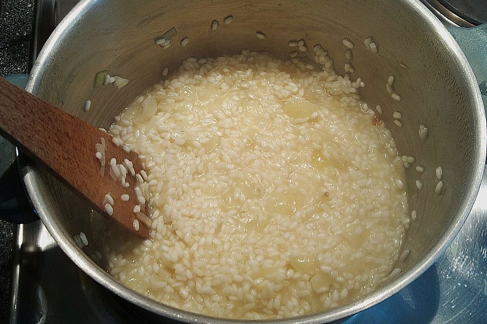 Risotto mit grünem Spargel und Parmesan