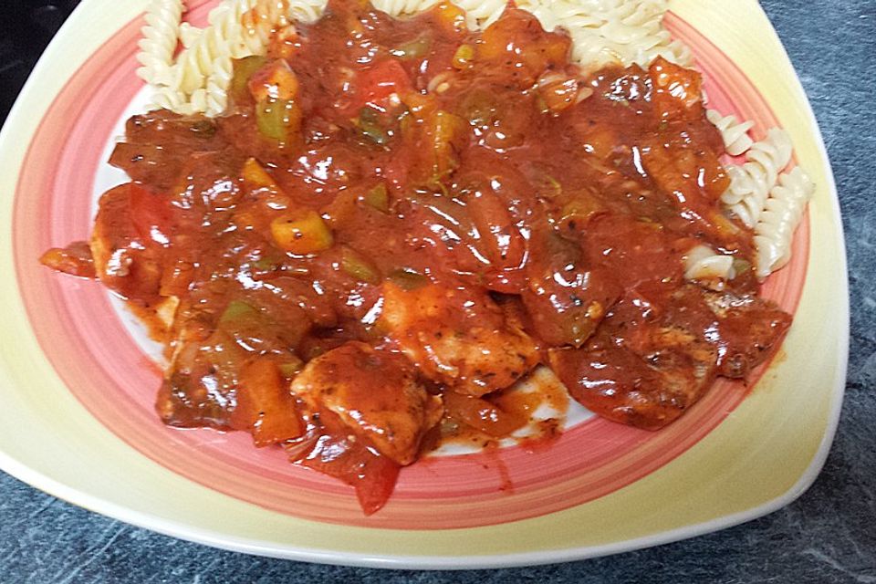 Ungarischer Letscho - Schweinefilet Topf Ungarischer Letscho - Schweinefilet Topf