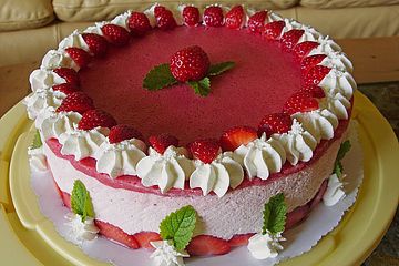 Erdbeercreme -Torte