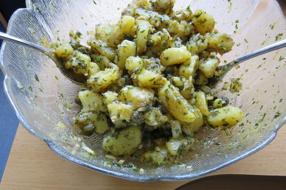 Kartoffelsalat mit Kapern