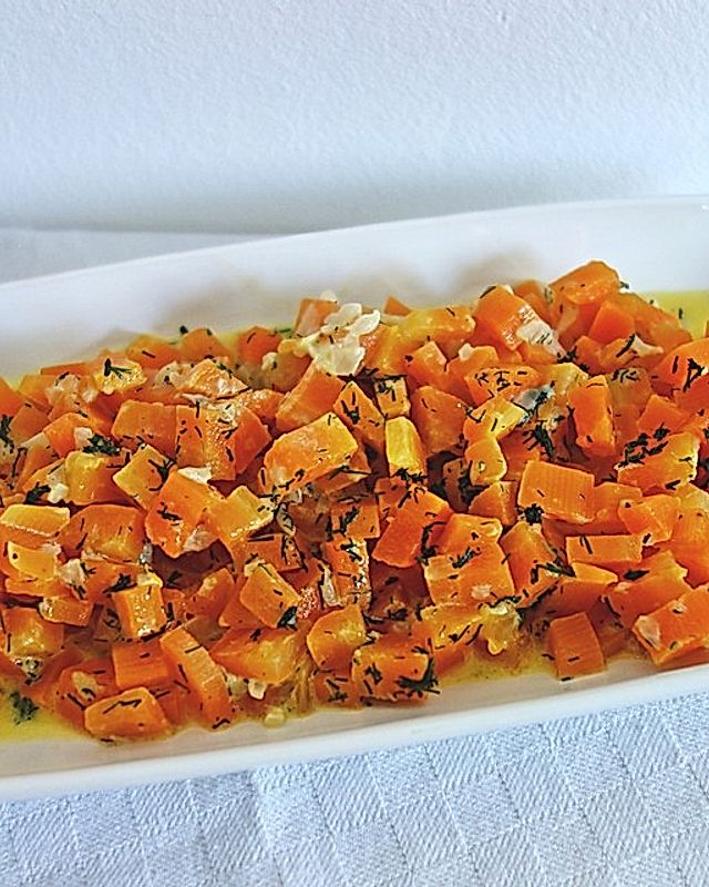 Feines Karottengemüse mit Dill
