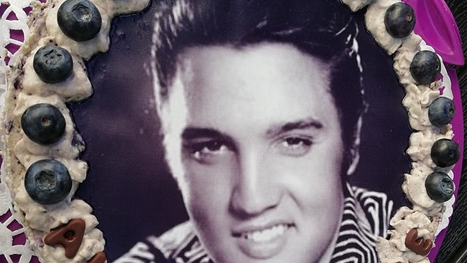 Grundrezept für eine lockere Quarkcreme von FrauNaumann| Chefkoch Grundrezept für eine lockere Quarkcreme von FrauNaumann| Chefkoch