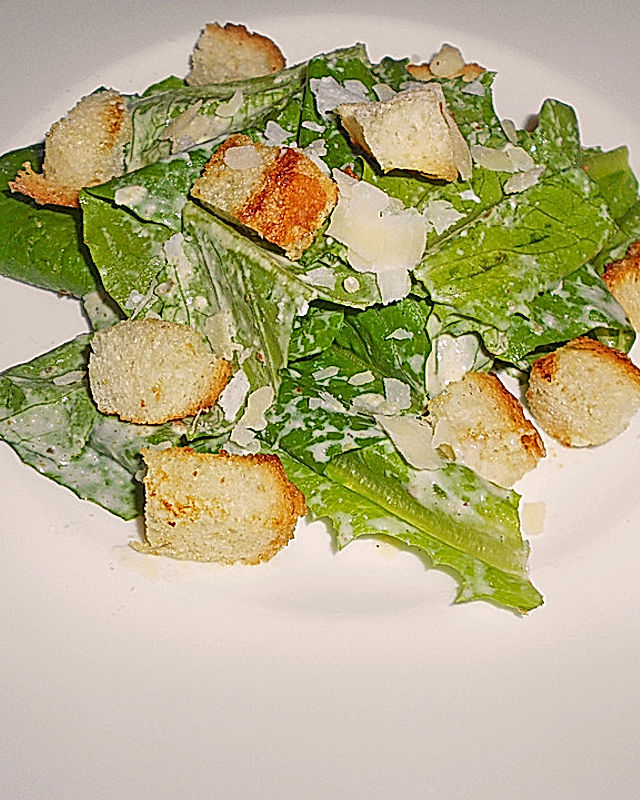 Klassischer Caesar - Salat