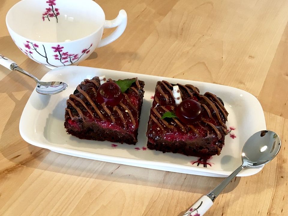 Schoko - Minz - Kirschkuchen von Baumfrau | Chefkoch