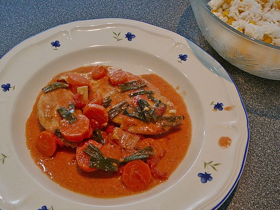 Hühnchen mit Gemüse und Tomaten aus dem Backofen von Stinele| Chefkoch