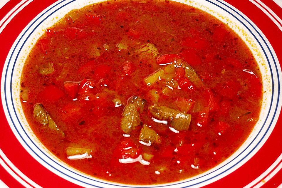 Budapester Gulyassuppe