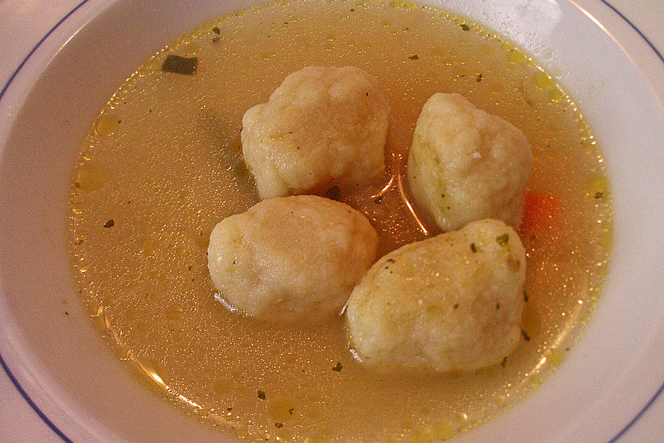 Grießnockerlsuppe