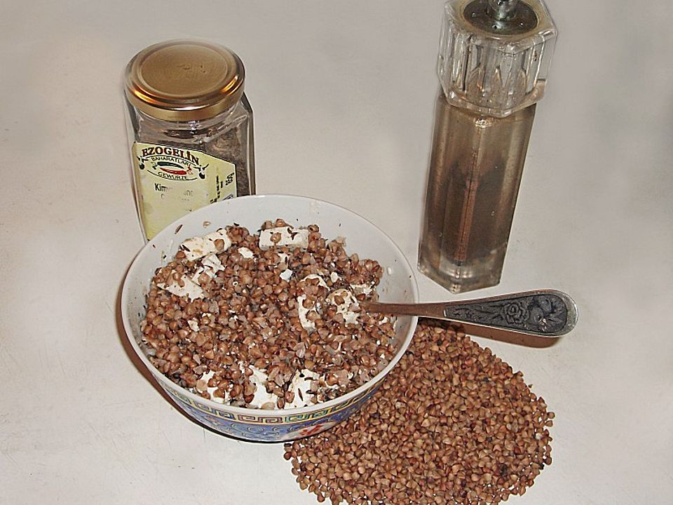 Würziger Buchweizen mit Schafskäse von Chesstanja | Chefkoch