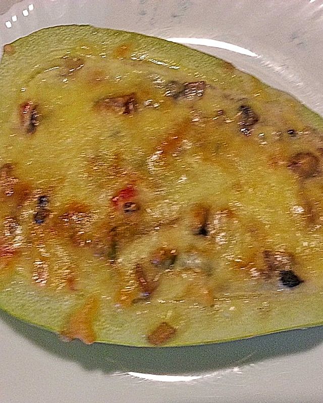 Zucchini mit Käse-Pilz Füllung