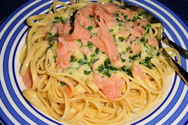 Pappardelle mit Bärlauchcreme und Räucherlachs von garten-gerd| Chefkoch