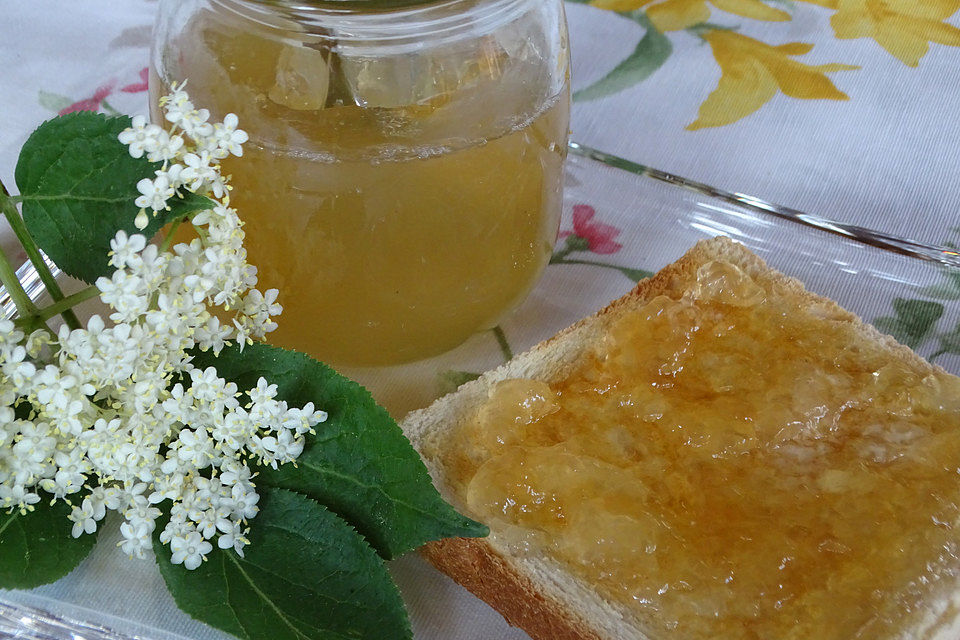 Holunderblüten-Prosecco Gelee