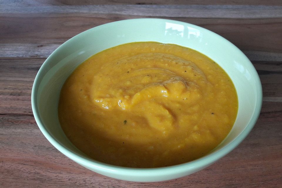 Süßkartoffel - Kokos - Suppe west - östlich