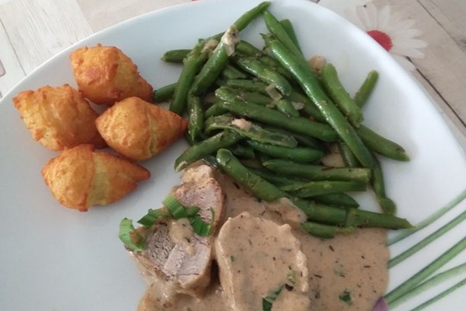 Schweinefilet mit Senf-Sahnesauce