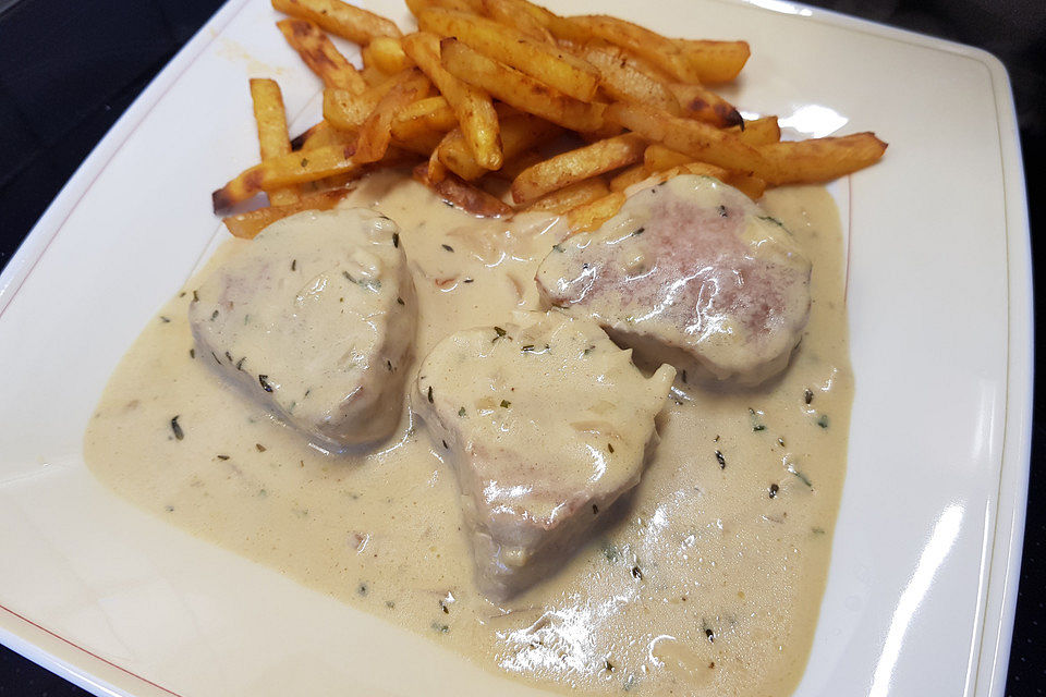 Schweinefilet mit Senf-Sahnesauce