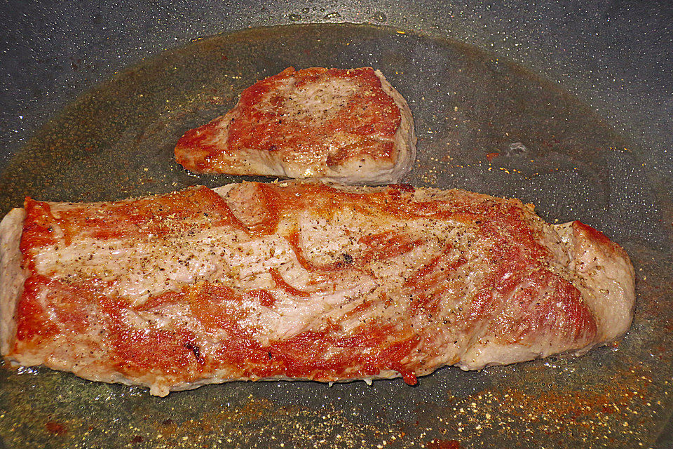 Schweinefilet mit Senf-Sahnesauce